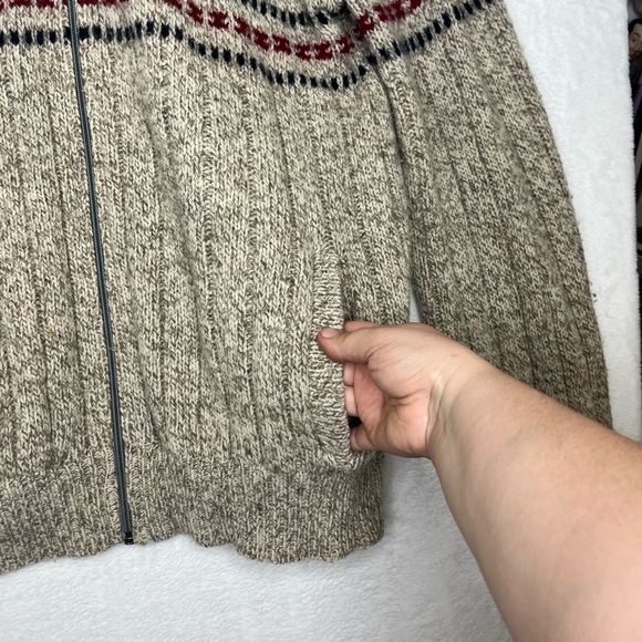VNTG LL Bean Fair Isle Wool Zip Cardigan Sz L Made in USA Winter Outdoors Camp - Picture 10 of 12